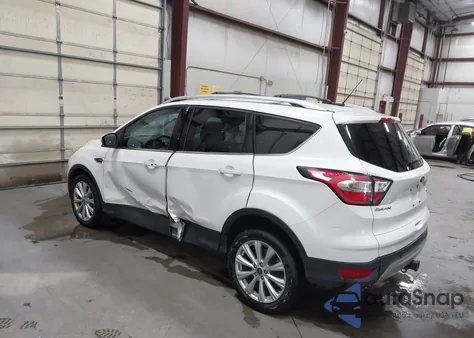 2017 Ford Escape Titanium из США, поврежденный, VIN 1FMCU9J96HUD41633